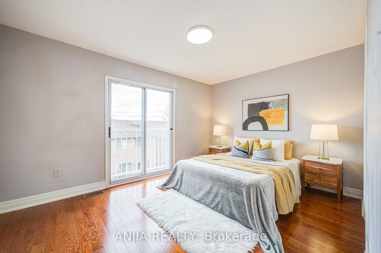 216, Zokol, Bayview Northeast, Aurora