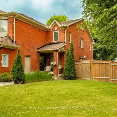 373, Pinnacle, Bayview Wellington, Aurora