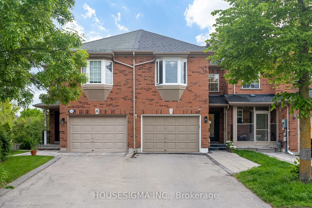 102, Milloy, Aurora Grove, Aurora