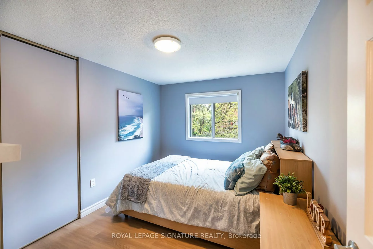 27, Twelve Oaks, Aurora Village, Aurora