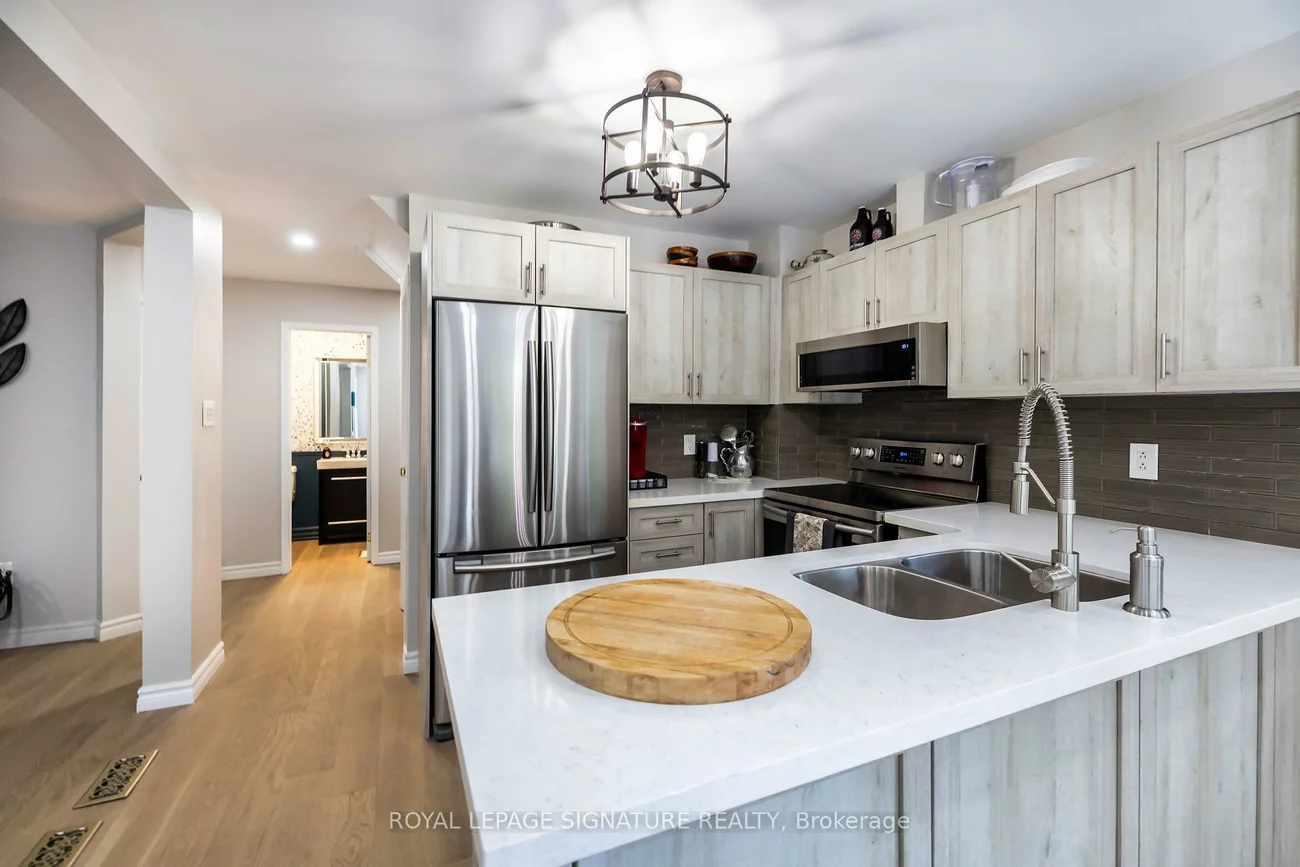 27, Twelve Oaks, Aurora Village, Aurora