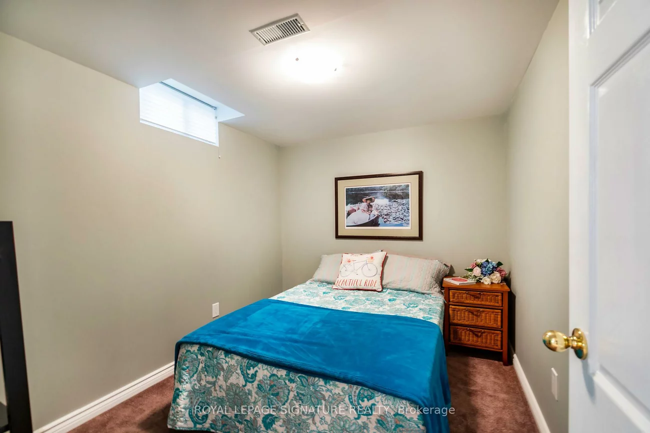 27, Twelve Oaks, Aurora Village, Aurora