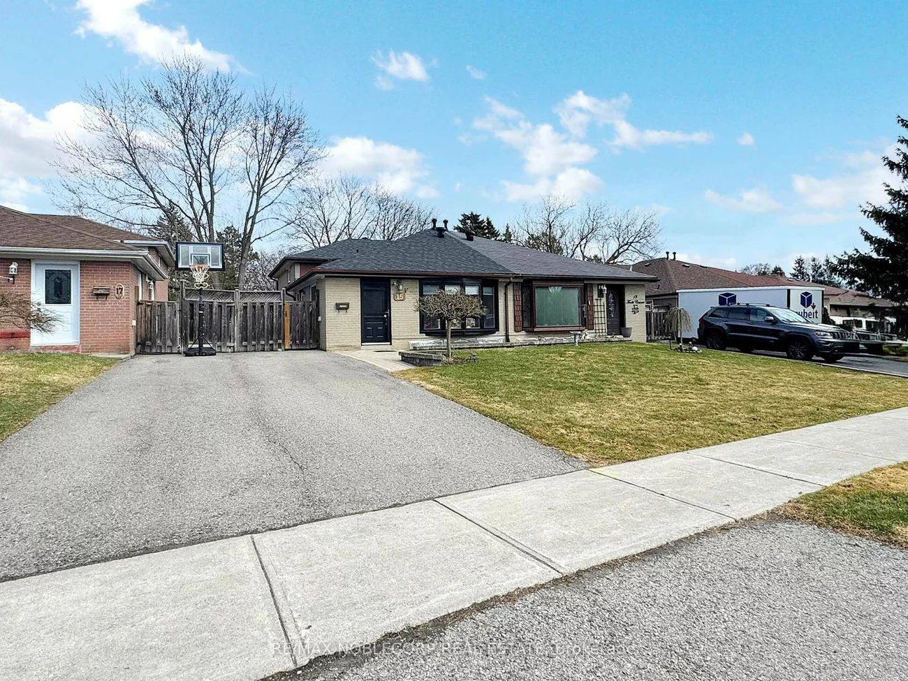 15, Foreht, Aurora Heights, Aurora