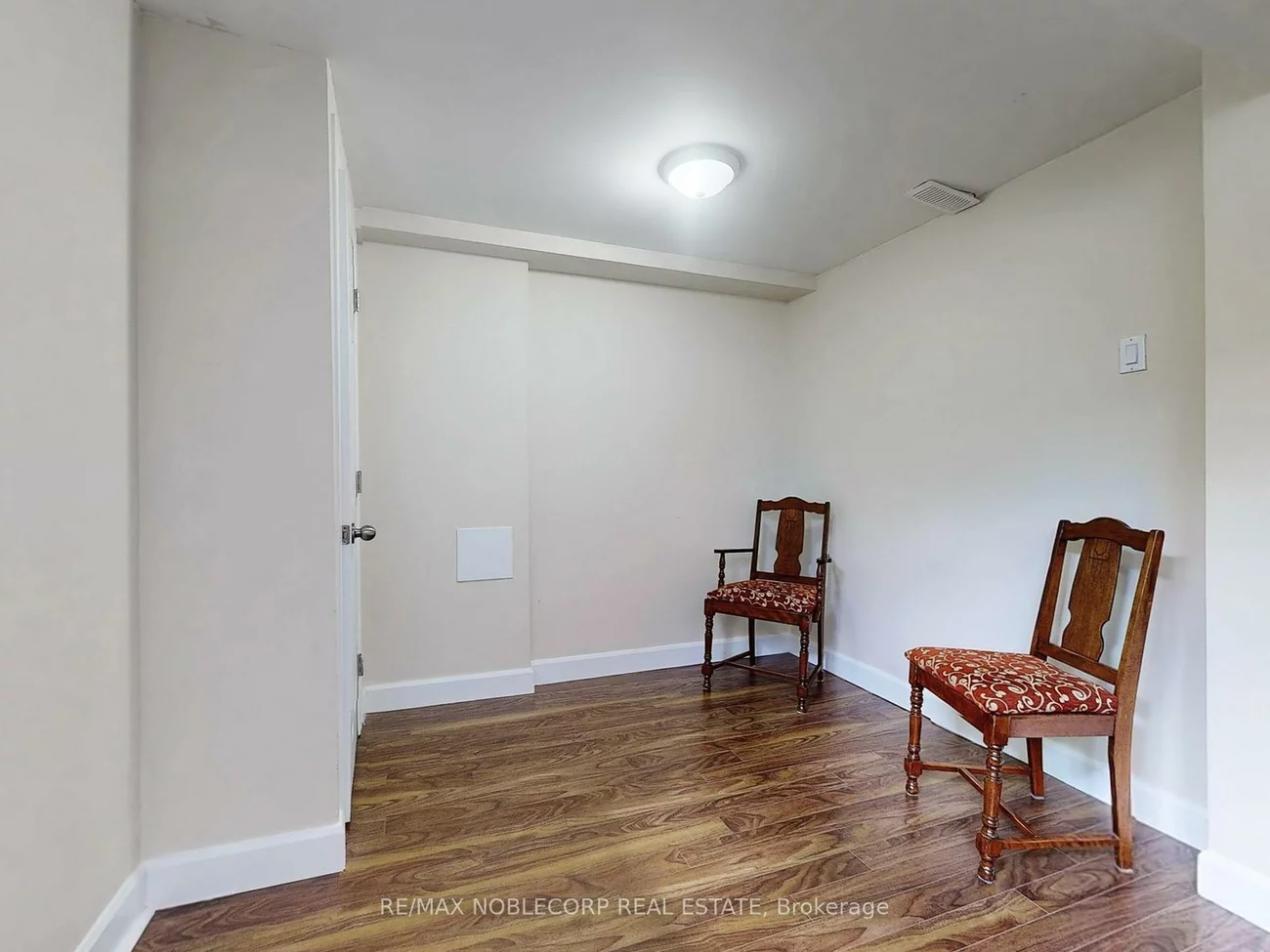 15, Foreht, Aurora Heights, Aurora