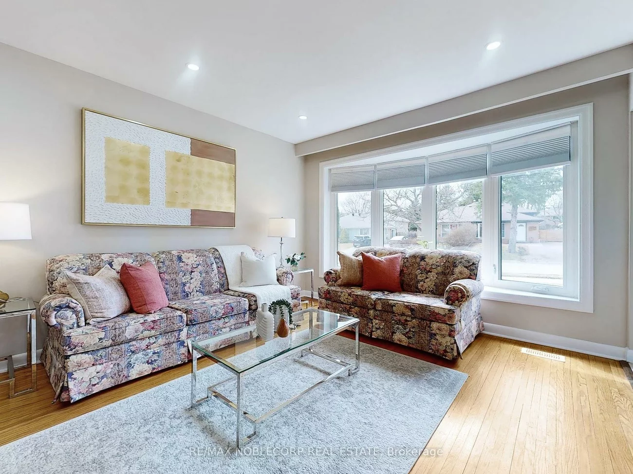 15, Foreht, Aurora Heights, Aurora