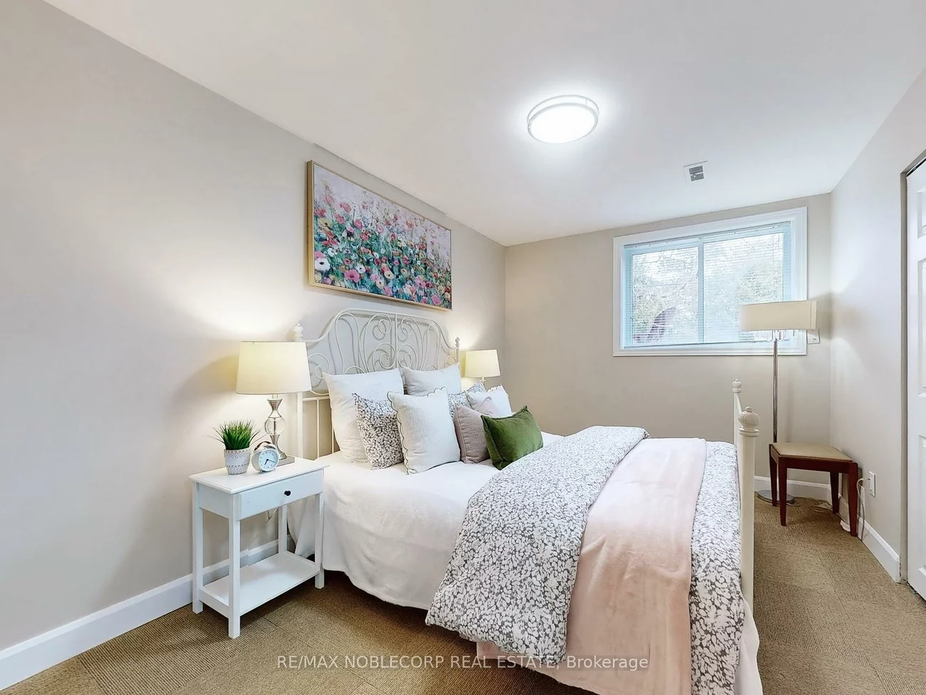 15, Foreht, Aurora Heights, Aurora