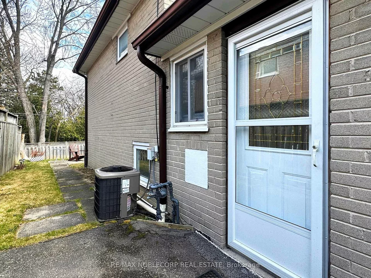 15, Foreht, Aurora Heights, Aurora