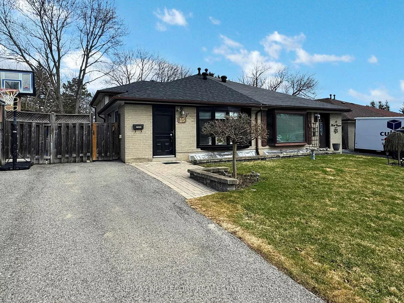 15, Foreht, Aurora Heights, Aurora