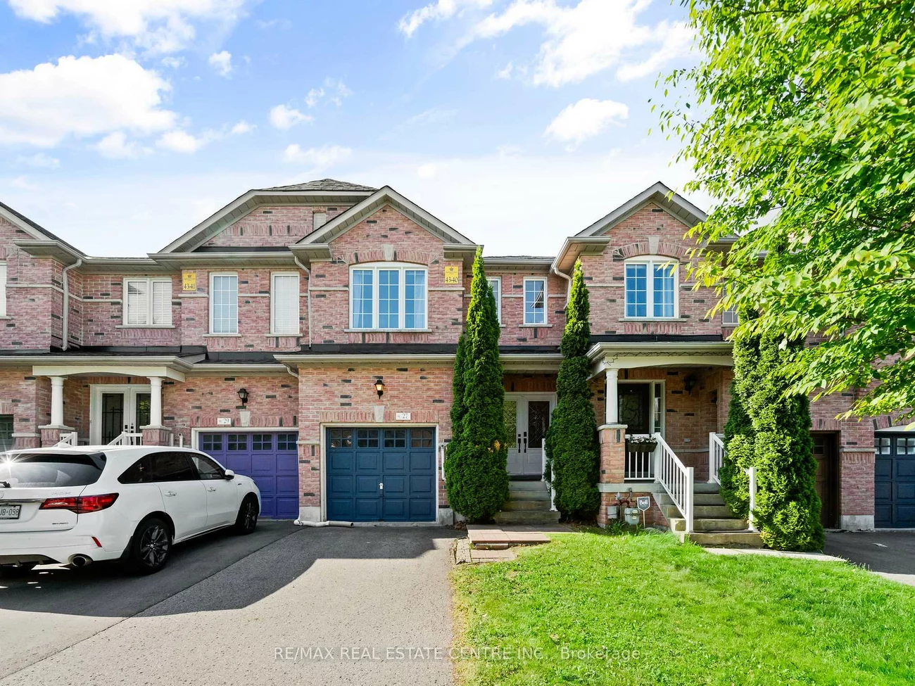 27, Martell, Bayview Northeast, Aurora