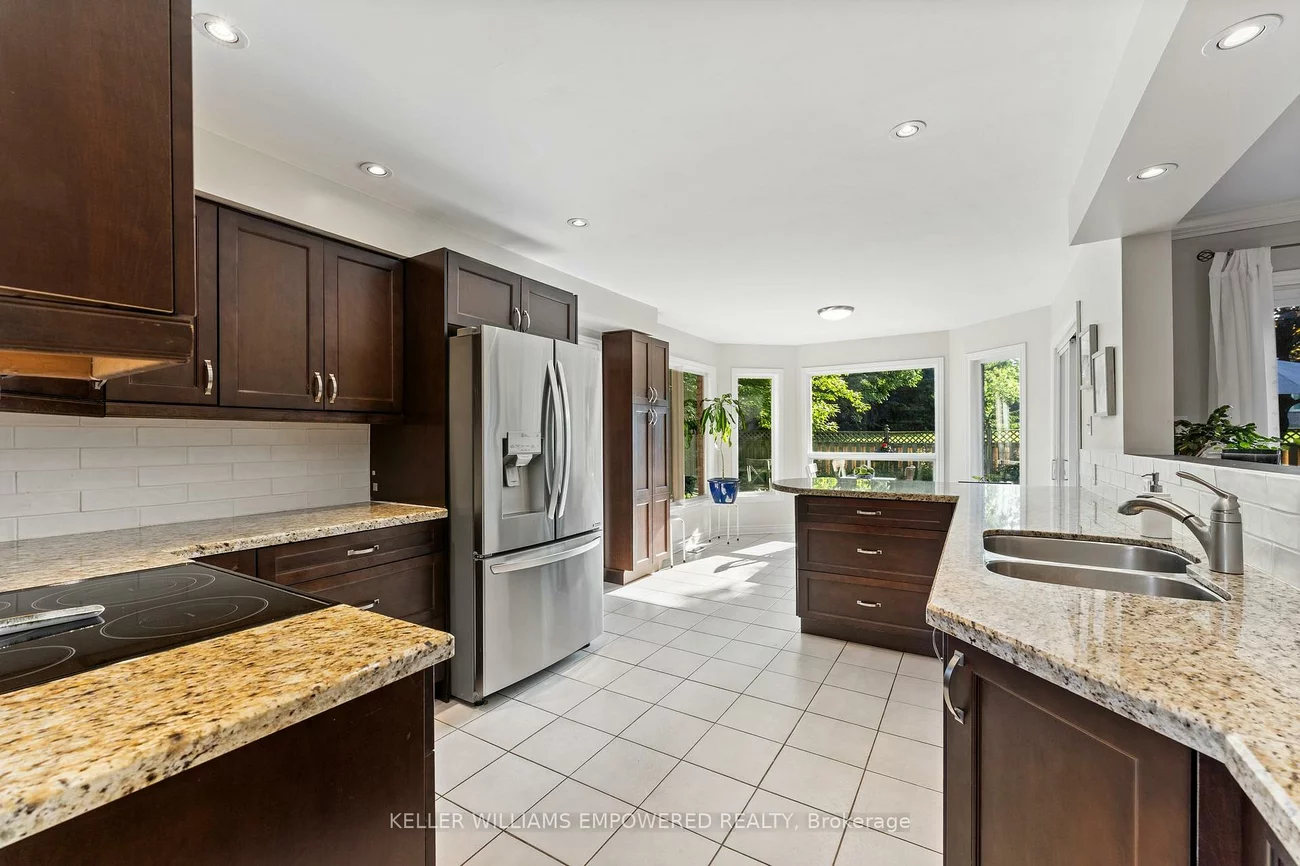 61, Gilbank, Aurora Heights, Aurora