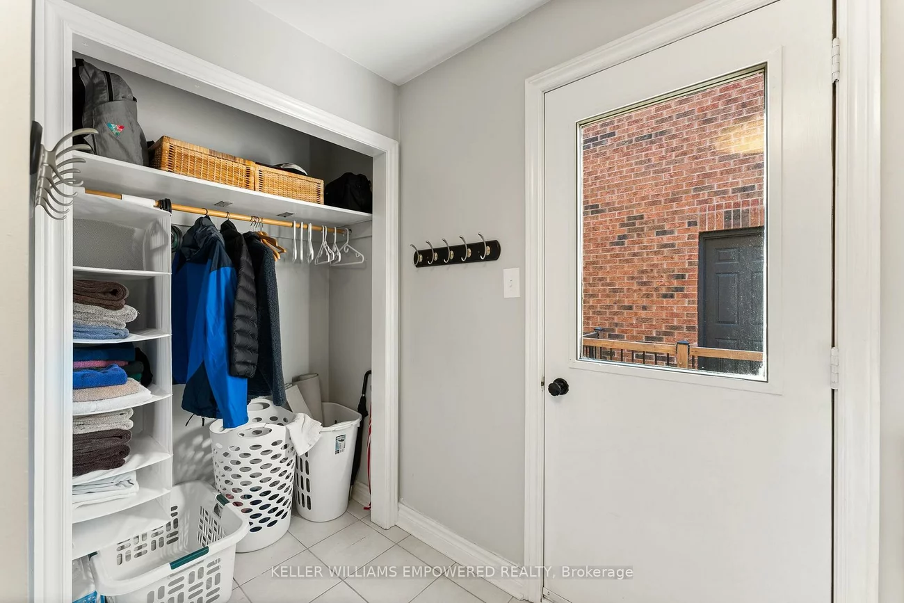 61, Gilbank, Aurora Heights, Aurora