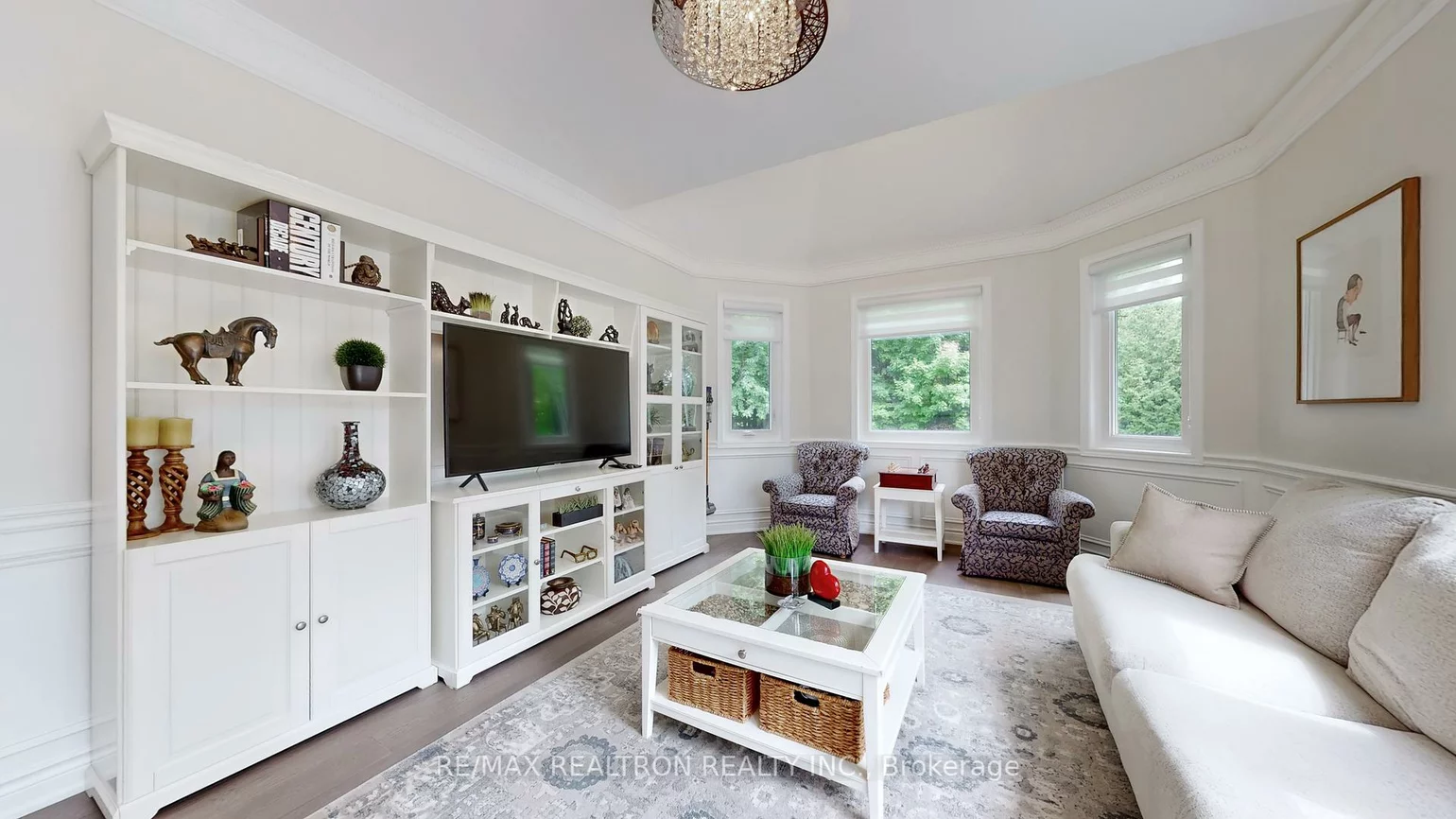 37, Offord, Bayview Southeast, Aurora