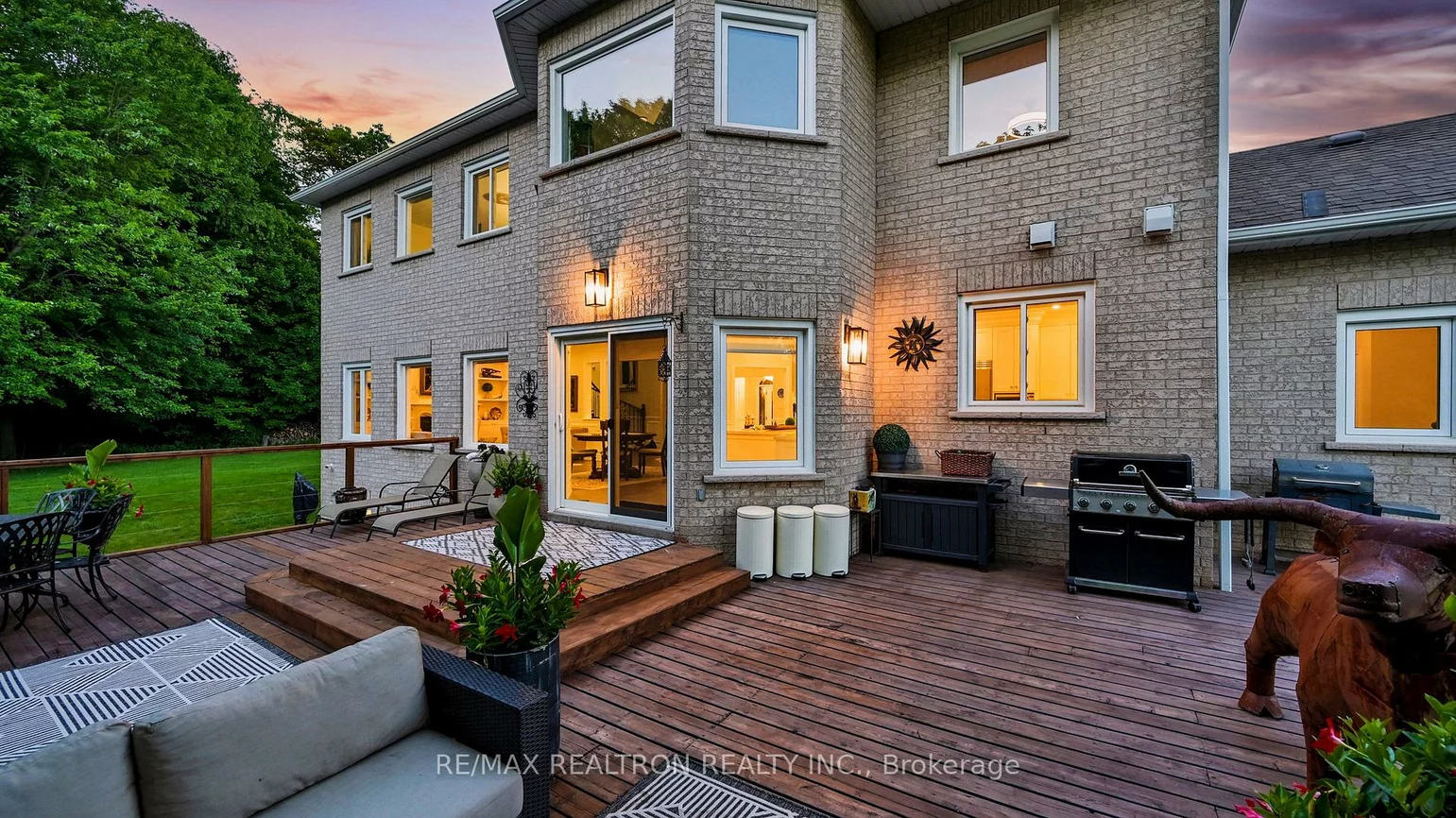 37, Offord, Bayview Southeast, Aurora