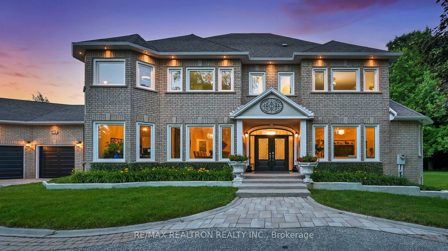 37, Offord, Bayview Southeast, Aurora