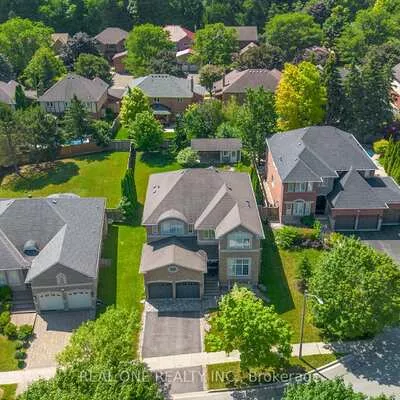 27, Gleave, Aurora Highlands, Aurora