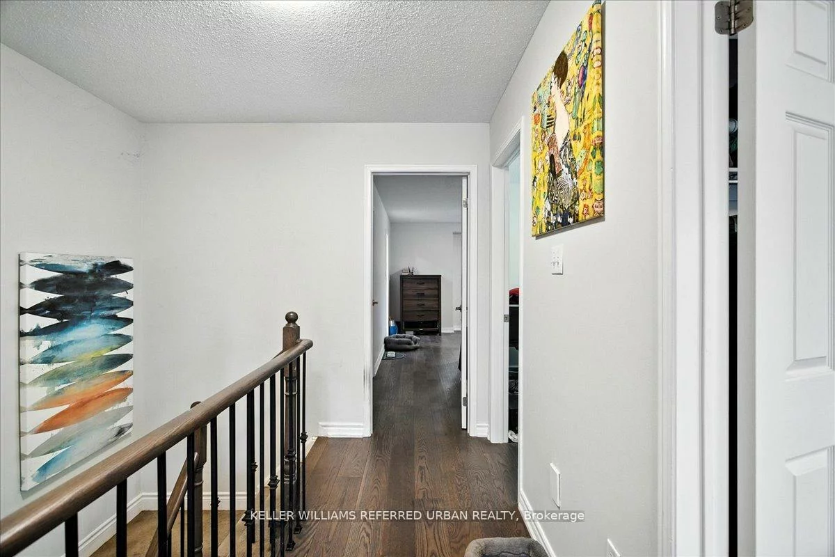 373, Pinnacle, Bayview Wellington, Aurora