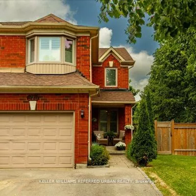 373, Pinnacle, Bayview Wellington, Aurora