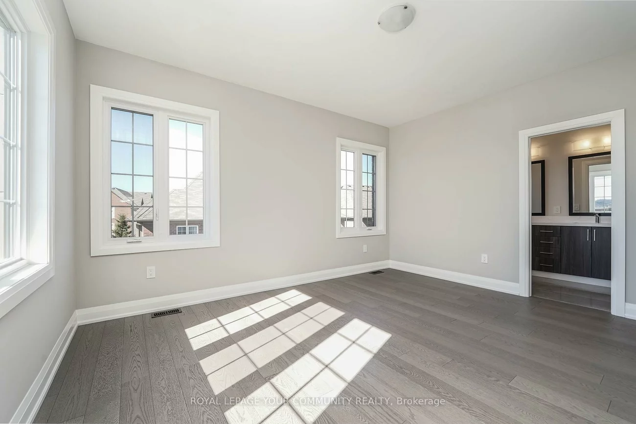 122, Lewis Honey, Bayview Northeast, Aurora