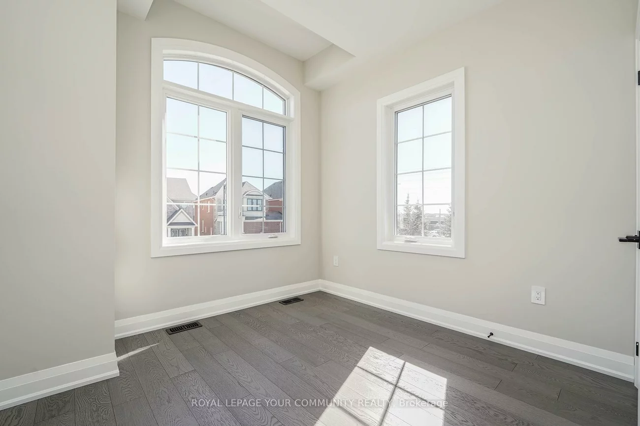 122, Lewis Honey, Bayview Northeast, Aurora