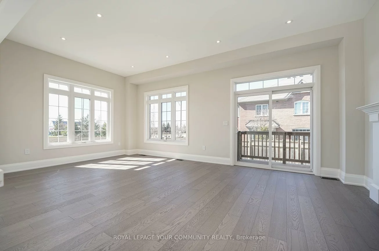 122, Lewis Honey, Bayview Northeast, Aurora