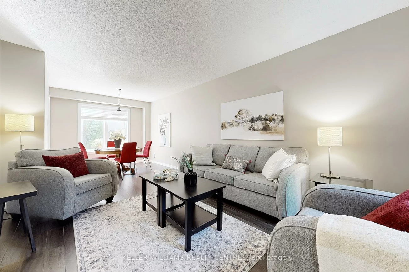 27, Hawthorne, Aurora Village, Aurora