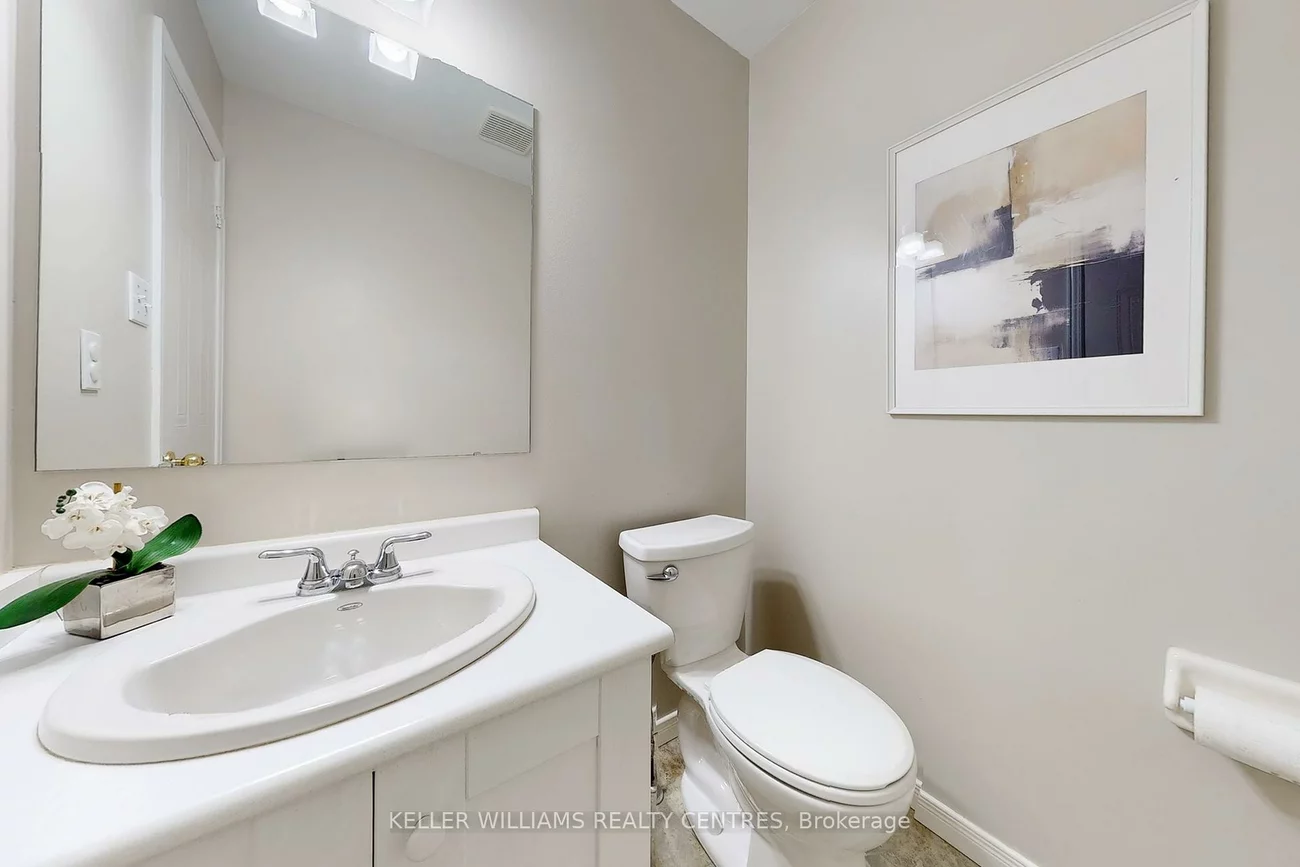 27, Hawthorne, Aurora Village, Aurora