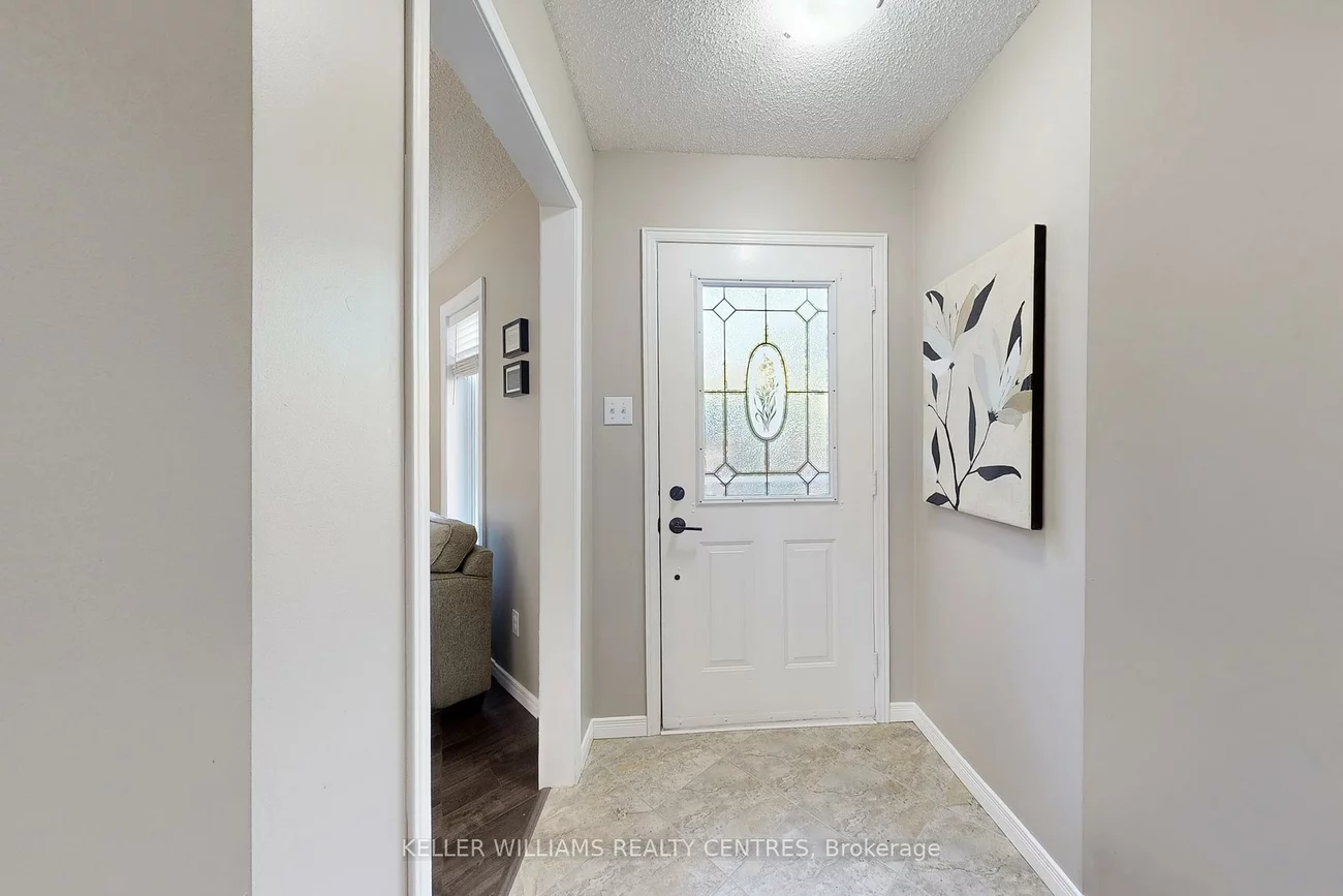 27, Hawthorne, Aurora Village, Aurora