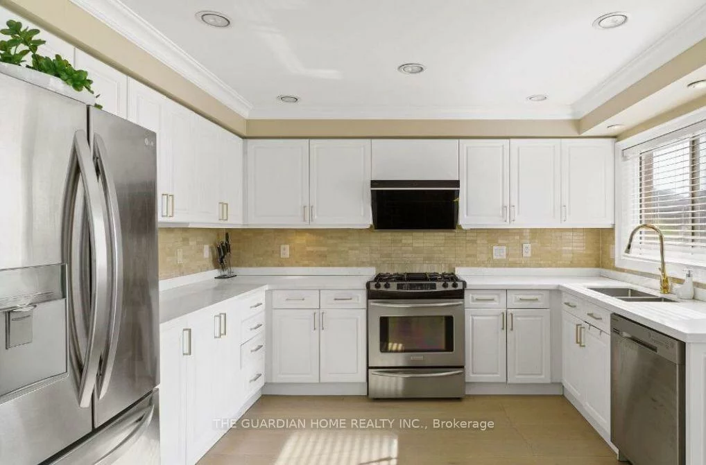 101, Mcclellan, Aurora Highlands, Aurora