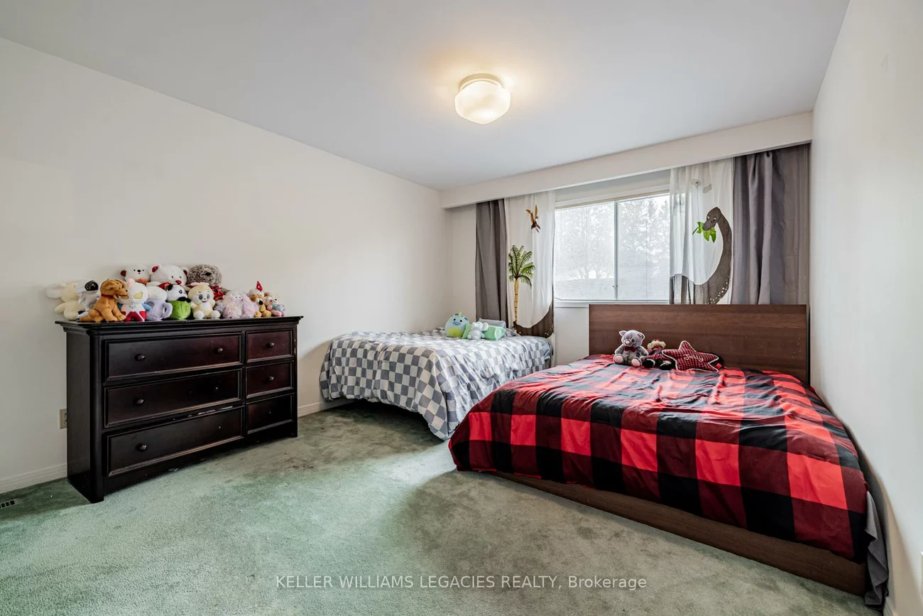 10, Hawthorne, Aurora Village, Aurora