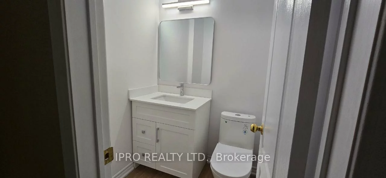 115, Mugford, Bayview Wellington, Aurora