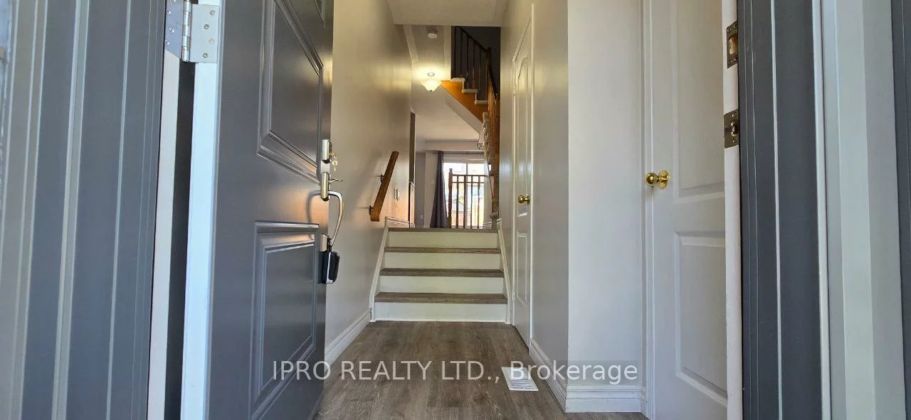 115, Mugford, Bayview Wellington, Aurora