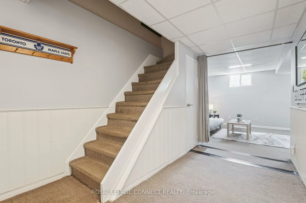 22, Crawford Rose, Aurora Heights, Aurora