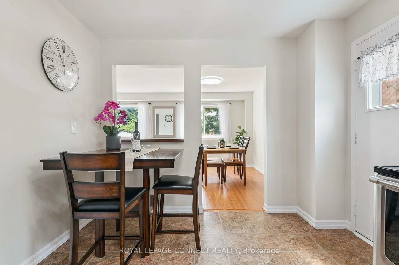 22, Crawford Rose, Aurora Heights, Aurora