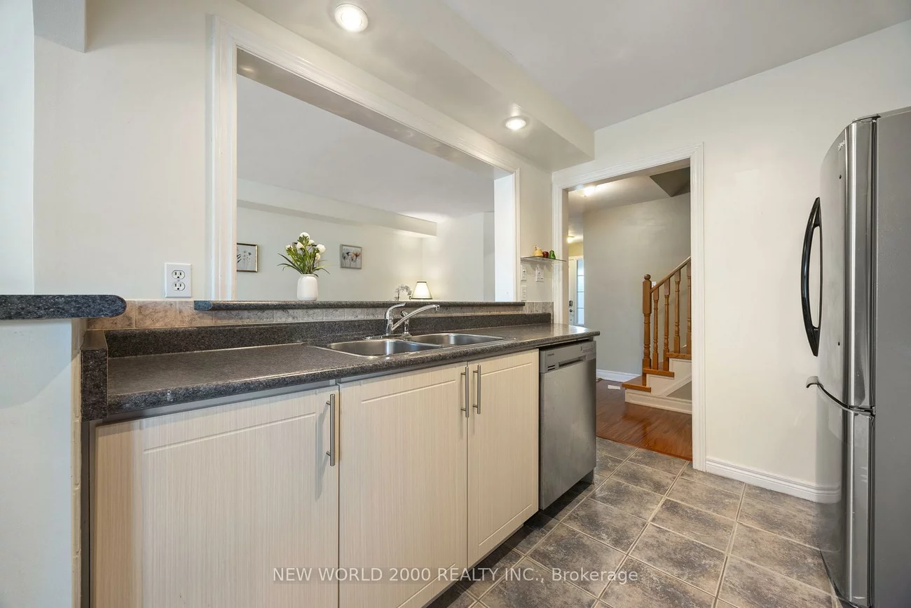 22, HAWTIN, Aurora Grove, Aurora