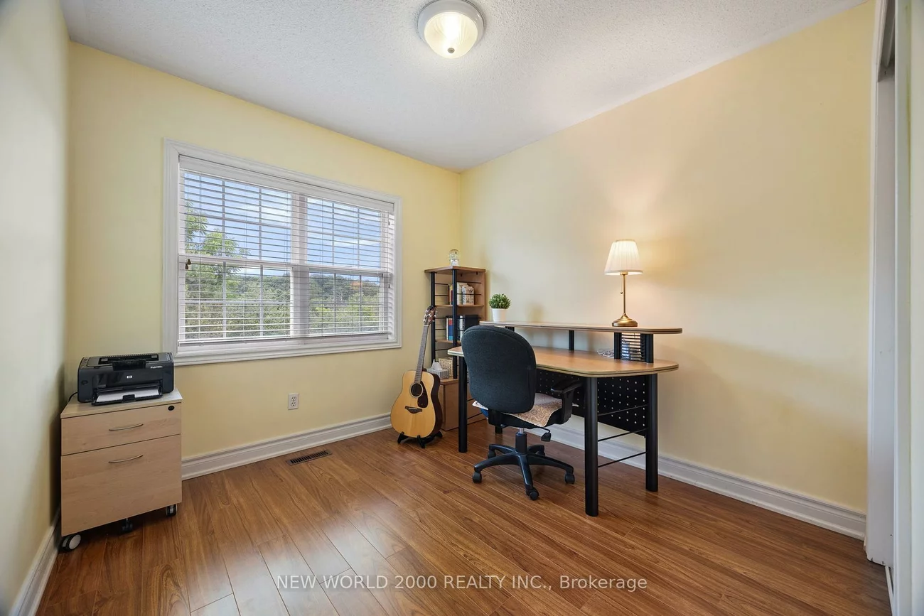 22, HAWTIN, Aurora Grove, Aurora