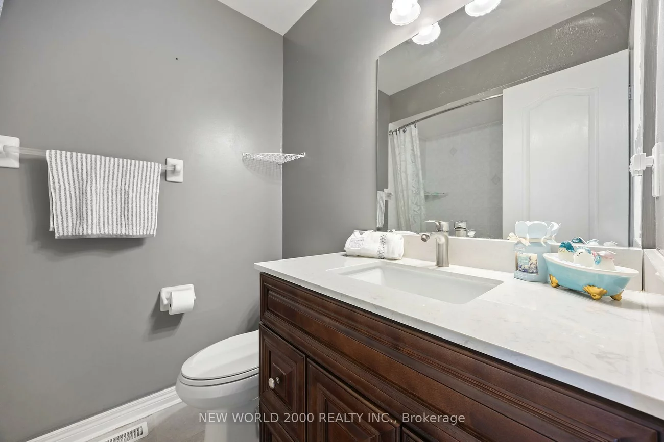22, HAWTIN, Aurora Grove, Aurora