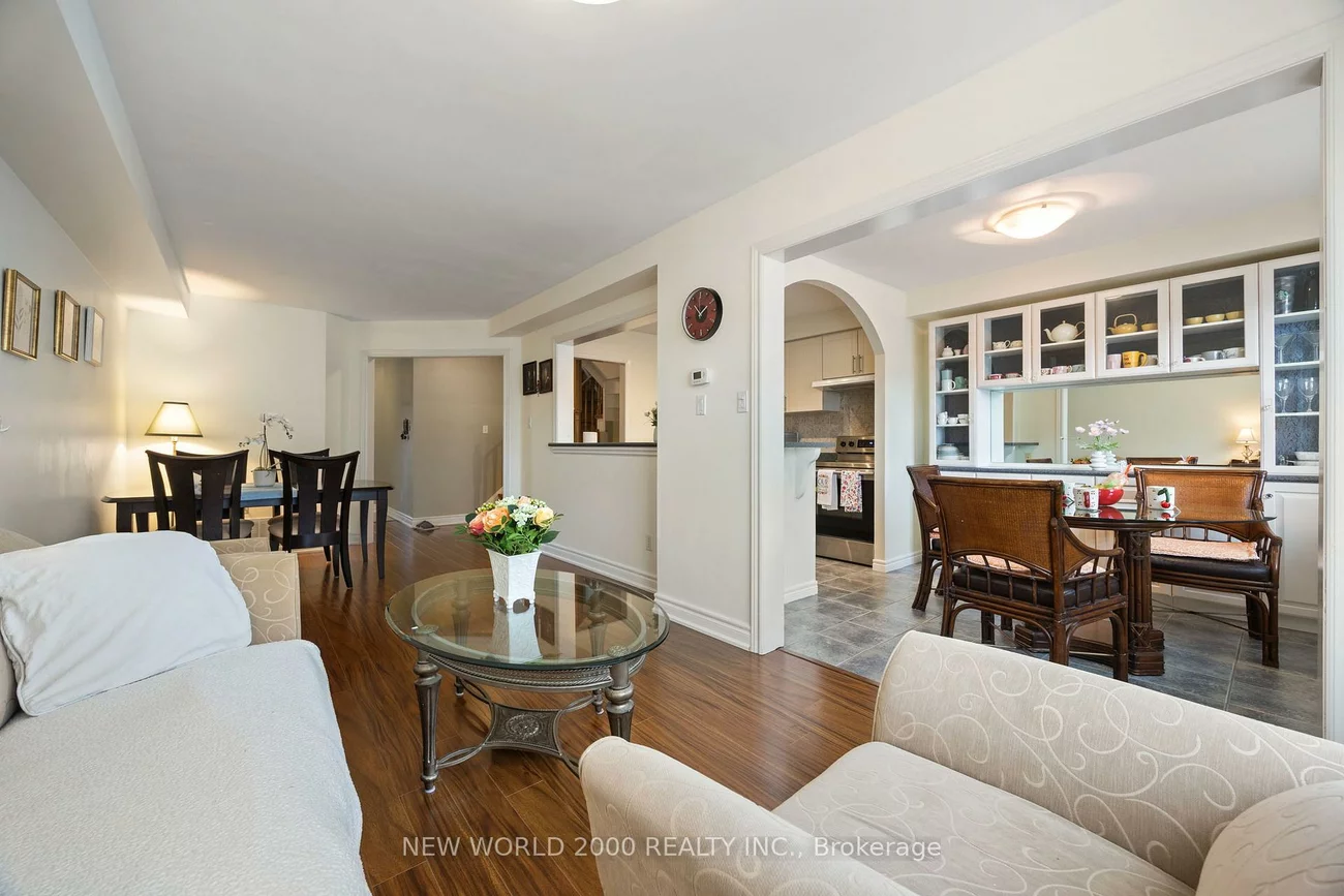 22, HAWTIN, Aurora Grove, Aurora