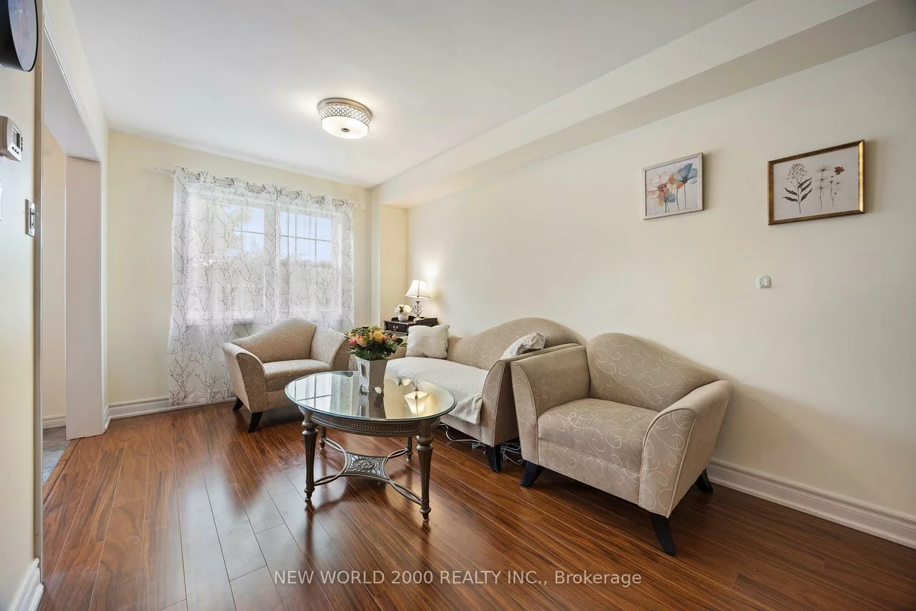 22, HAWTIN, Aurora Grove, Aurora