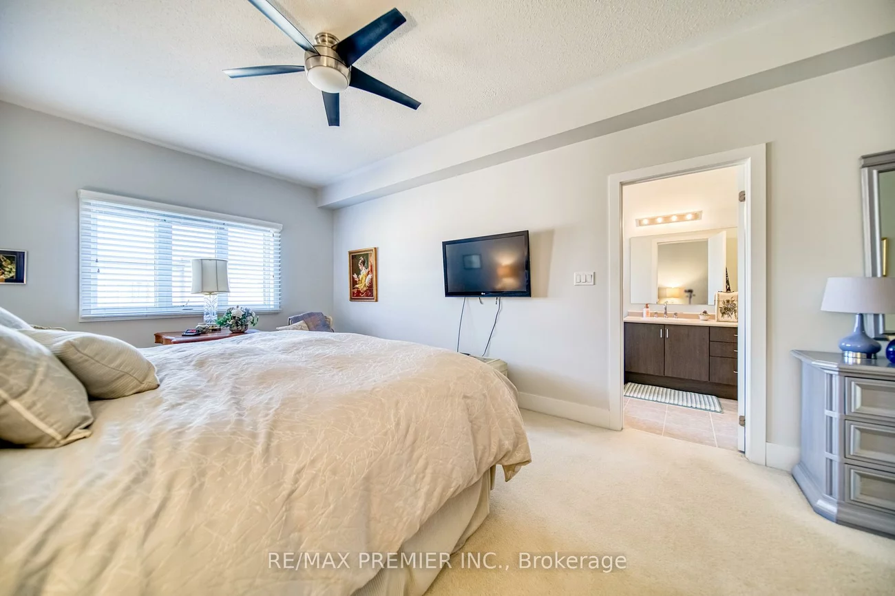 455, Elyse, Bayview Northeast, Aurora