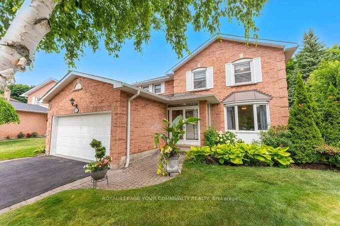 20, Copland, Aurora Heights, Aurora