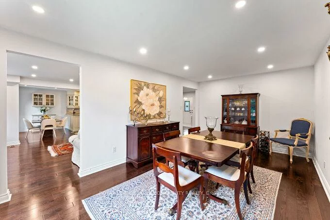 20, Copland, Aurora Heights, Aurora