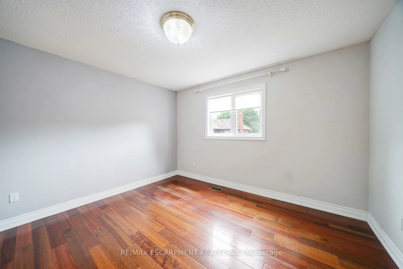 102, Crawford Rose, Aurora Heights, Aurora