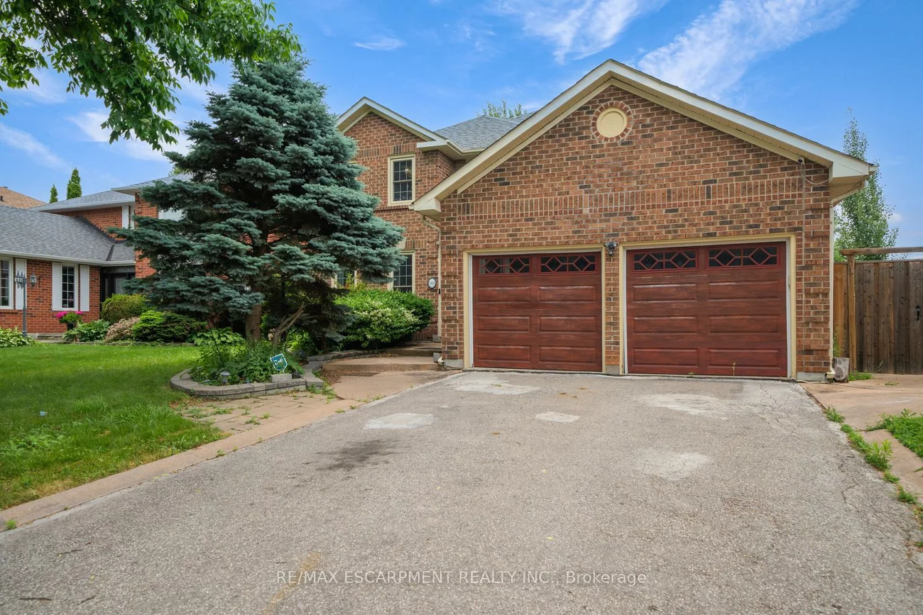 102, Crawford Rose, Aurora Heights, Aurora