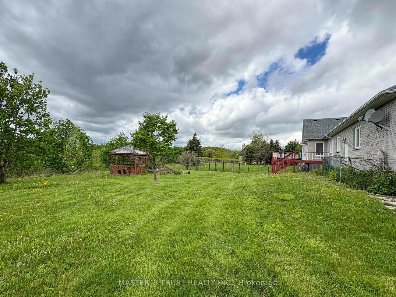 17, Ing, Bayview Southeast, Aurora