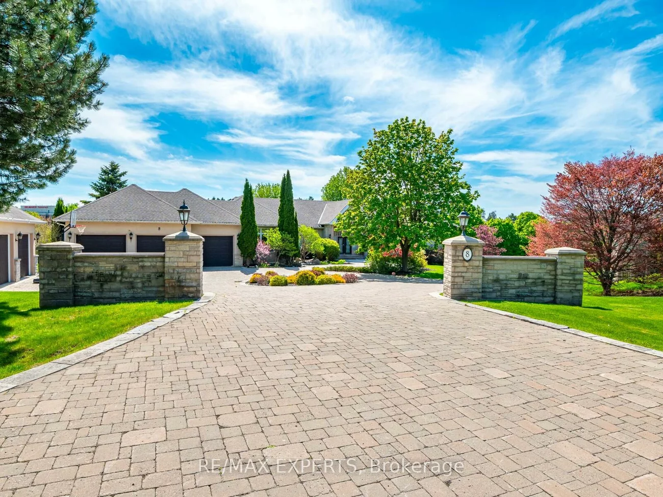 8, Alm, Aurora Estates, Aurora