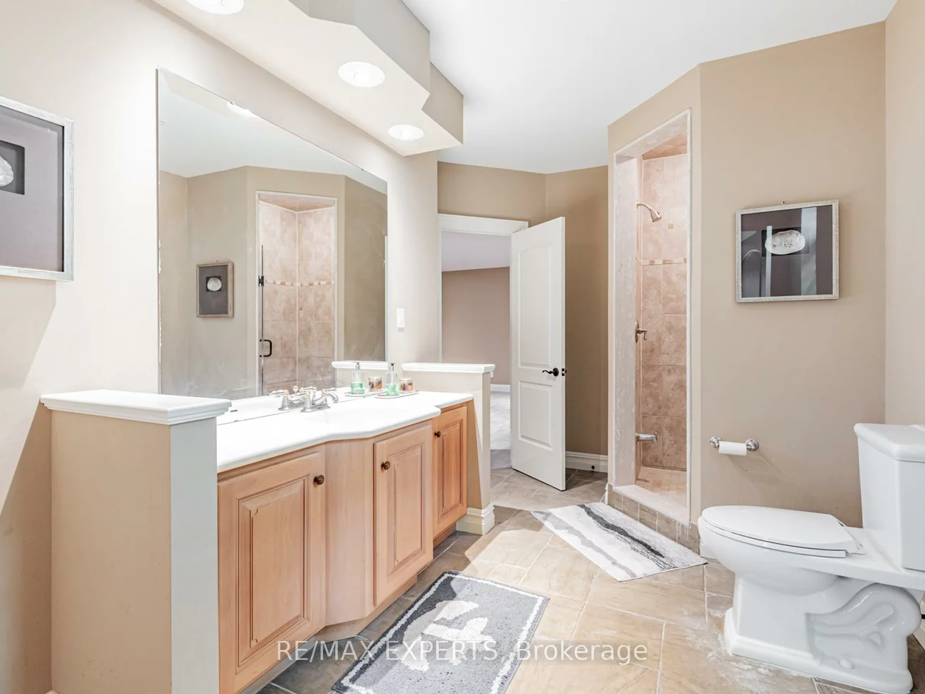 8, Alm, Aurora Estates, Aurora
