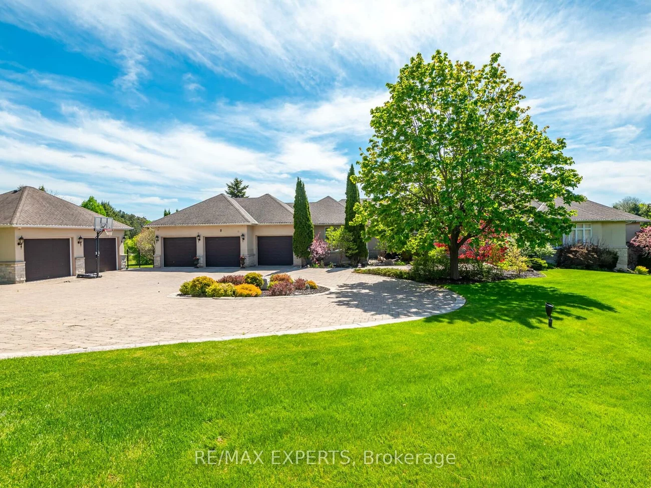 8, Alm, Aurora Estates, Aurora