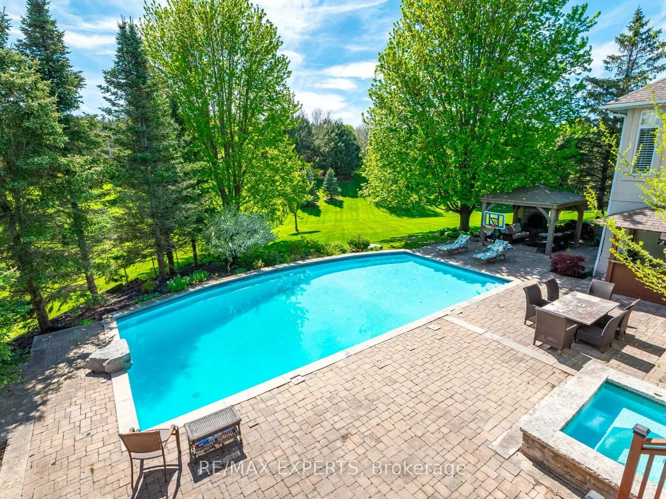 8, Alm, Aurora Estates, Aurora
