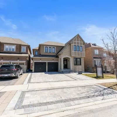 433, Mavrinac, Bayview Northeast, Aurora