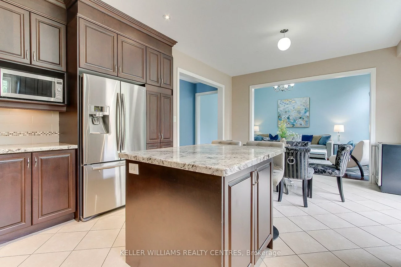 56, Pointon, Bayview Northeast, Aurora